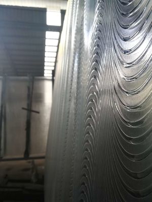 Multilayer Verwarmde die Golfjumbo aan de Bladen van het Grootteglas wordt gesneden