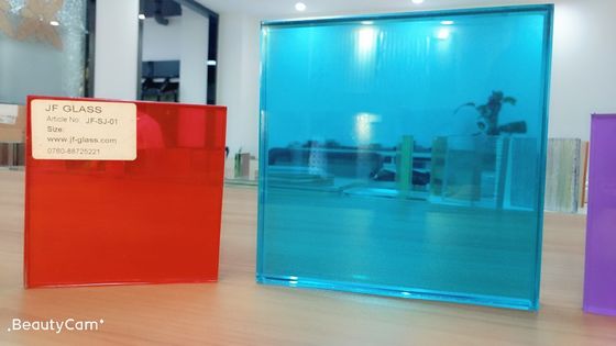 Windscherm 8mm 300x300mm Decoratief Gelamineerd Glas