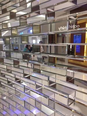 Spiegeleffect Antislip 80mm het Vensterblokken van de Glasbadkamers
