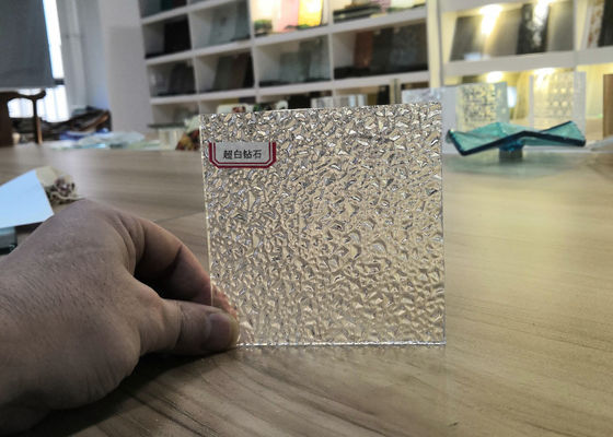 De gevormde Geharde 12mm Douchedeuren ontruimen Glas