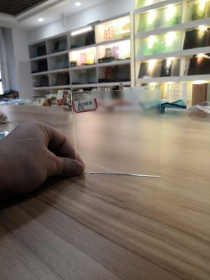 De gevormde Geharde 12mm Douchedeuren ontruimen Glas