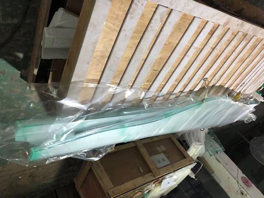 De decoratieve Geharde Verdeling lamineerde Onregelmatig gevormd Glas